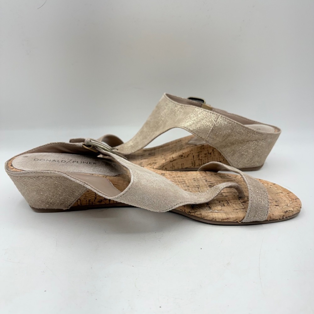 Donald Pliner Donni Metallic Gold Leather Cork Wedge Sandals Womens 10M - Picture 6 of 9